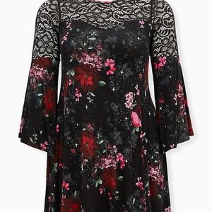 Torrid Size 2x black floral lace dress